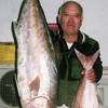宮城竹山さん。粟国村沖で32キロのウキムルーを釣った、水深２００メートル。餌はクルキンマチ。
